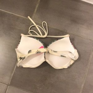 Victoria's Secret Swim - Victoria Secret Bikini Top Victoria's Secret Swim - Victoria Secret Bikini Top